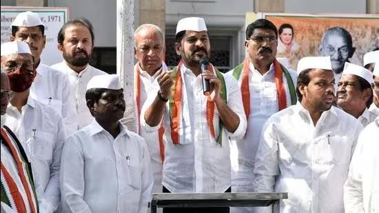 Income-Tax Raids Congress Leaders in Hyderabad
