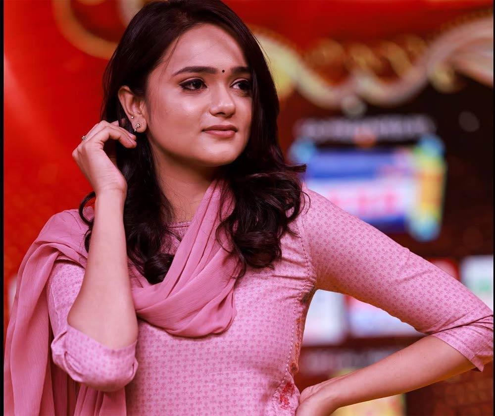 Is Bigg Boss protecting Sri Satya?