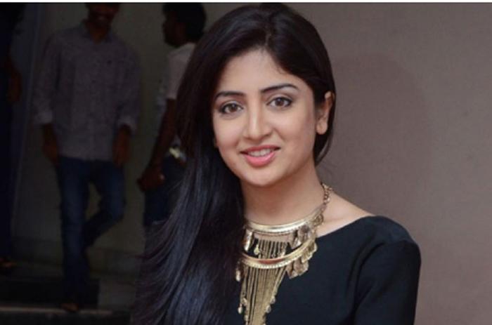 Is Parvathi Melton, Poonam Talking About?