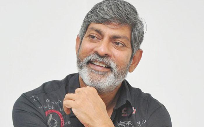 Jagapathi Babu Sensational Comments on Ram Charan