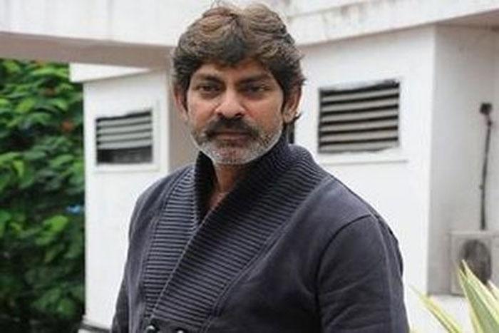 Jagapati Babu To Play A Crucial Role Opposite Ravi Teja