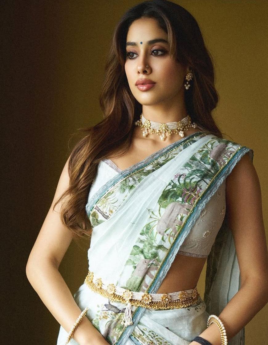 Janhvi Kapoor counters criticism