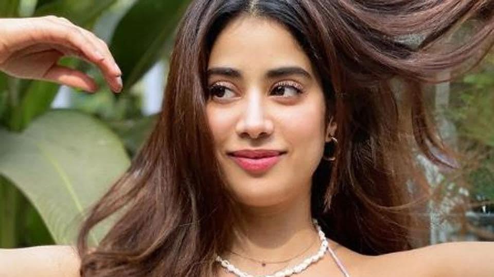 Janhvi Kapoor Tollywood Entry Fix