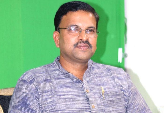 JD Lakshmi Narayana About his Future Plans