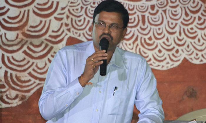 JD Lakshmi Narayana about Political Entry