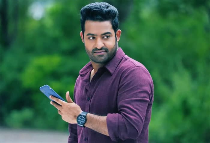 Jr NTR Plannaing with Anasuya, Suma and Rajeev Kanakala