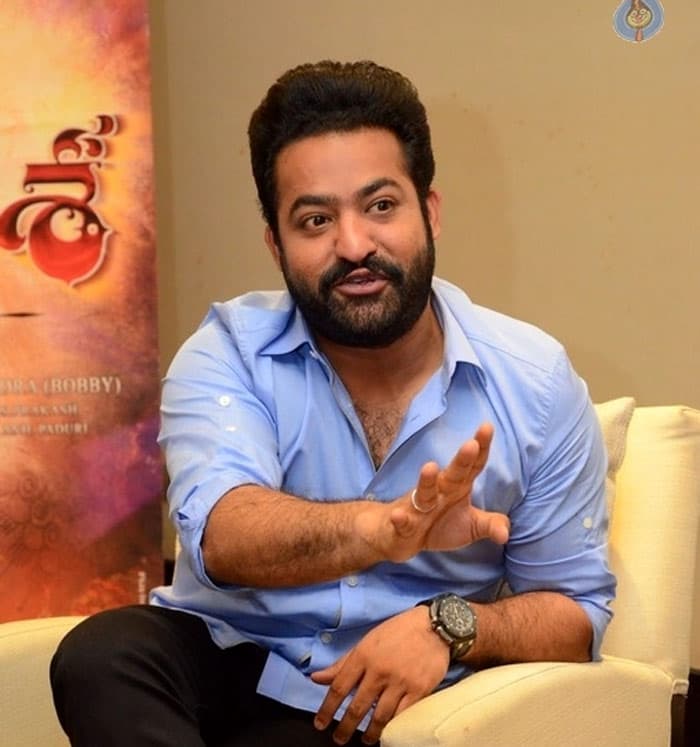 Jr NTR Says Balakrishna Dialogue!