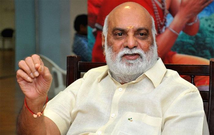 K Raghavendra Rao Movie with 3 Directors and 3 Heroines
