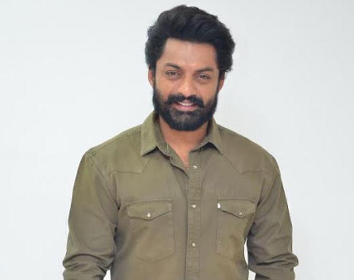 Kalyan Ram Talks about Enthamanchivadavuraa