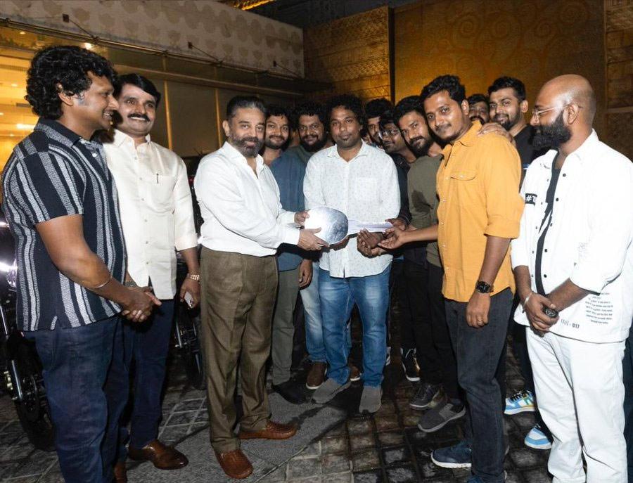 Kamal Haasan gifts swanky new bikes to 13 assistant directors