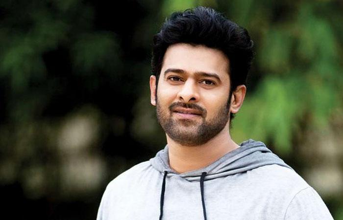 kannada top director waiting for prabhas!