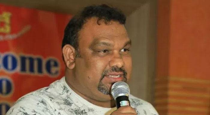 Kathi Mahesh Targets also Balakrishna 