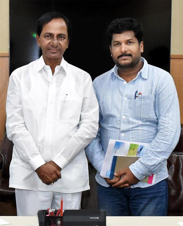KCR is A Replica Of The Ideas Of Gulal