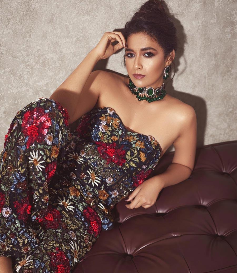 Keerthy Suresh shocked in a bold look