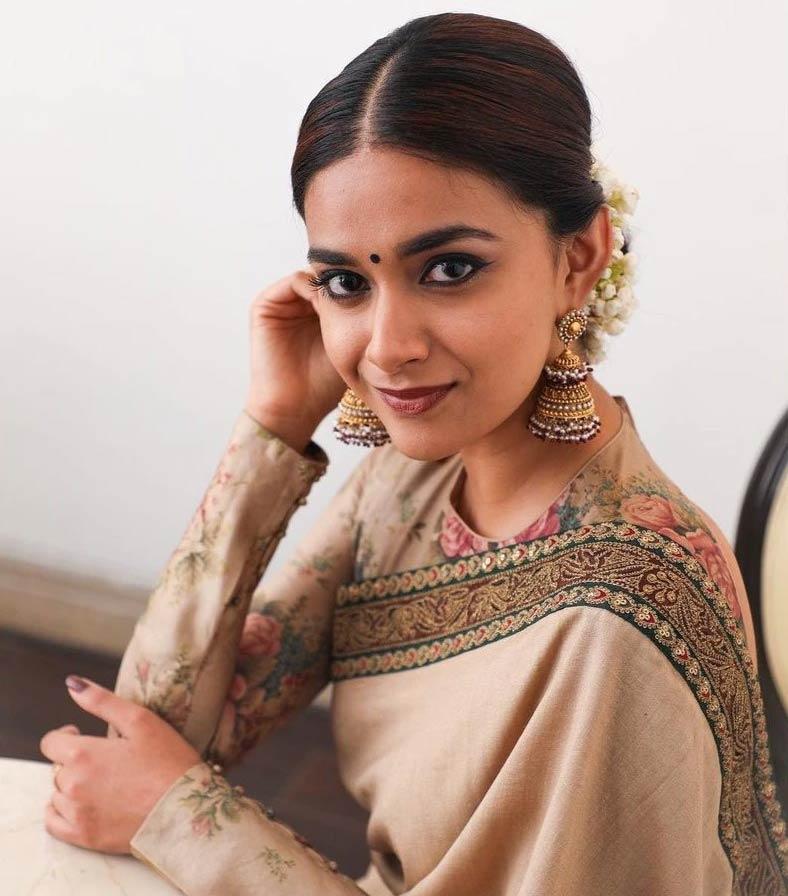 Keerthy Suresh shocking decision after marriage