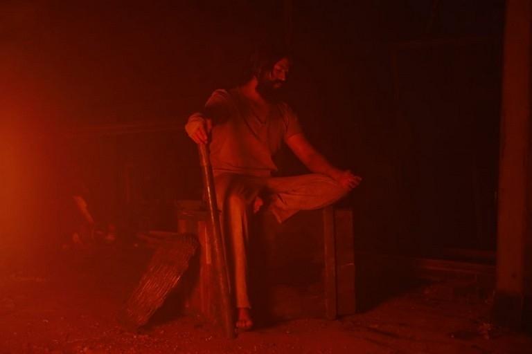 KGF Chapter 2 Teaser on January 08, 2021  