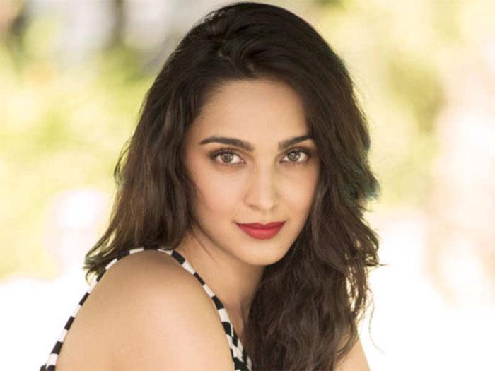 Kiara Advani Busy after VVR Flop