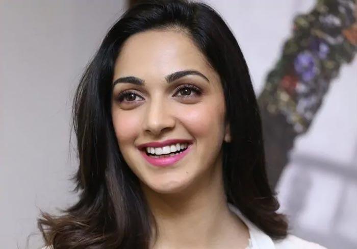 Kiara Advani Gives shock to Tollywood Producers