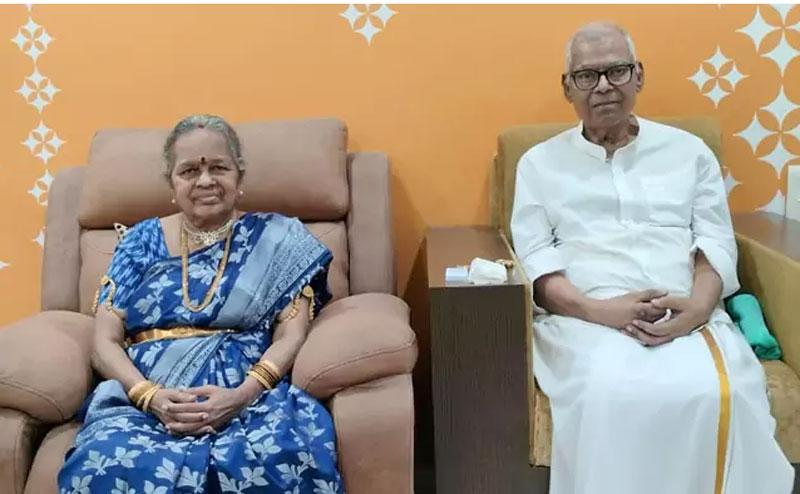 Kota Srinivasa Rao wife passes way