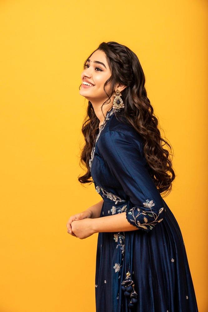 Krithi Shetty Latest Photos goes viral