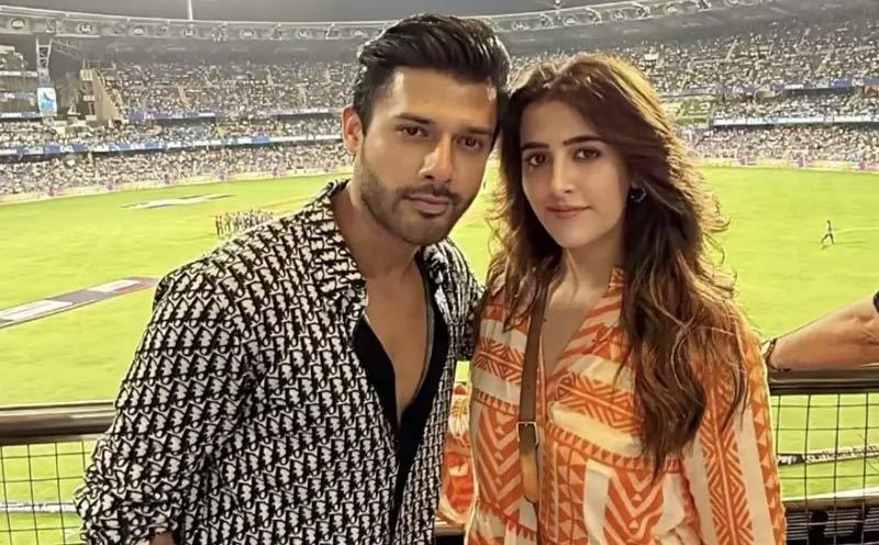 Kriti Sanon Sister Nupur Sanon To Marry Singer Stebin Ben
