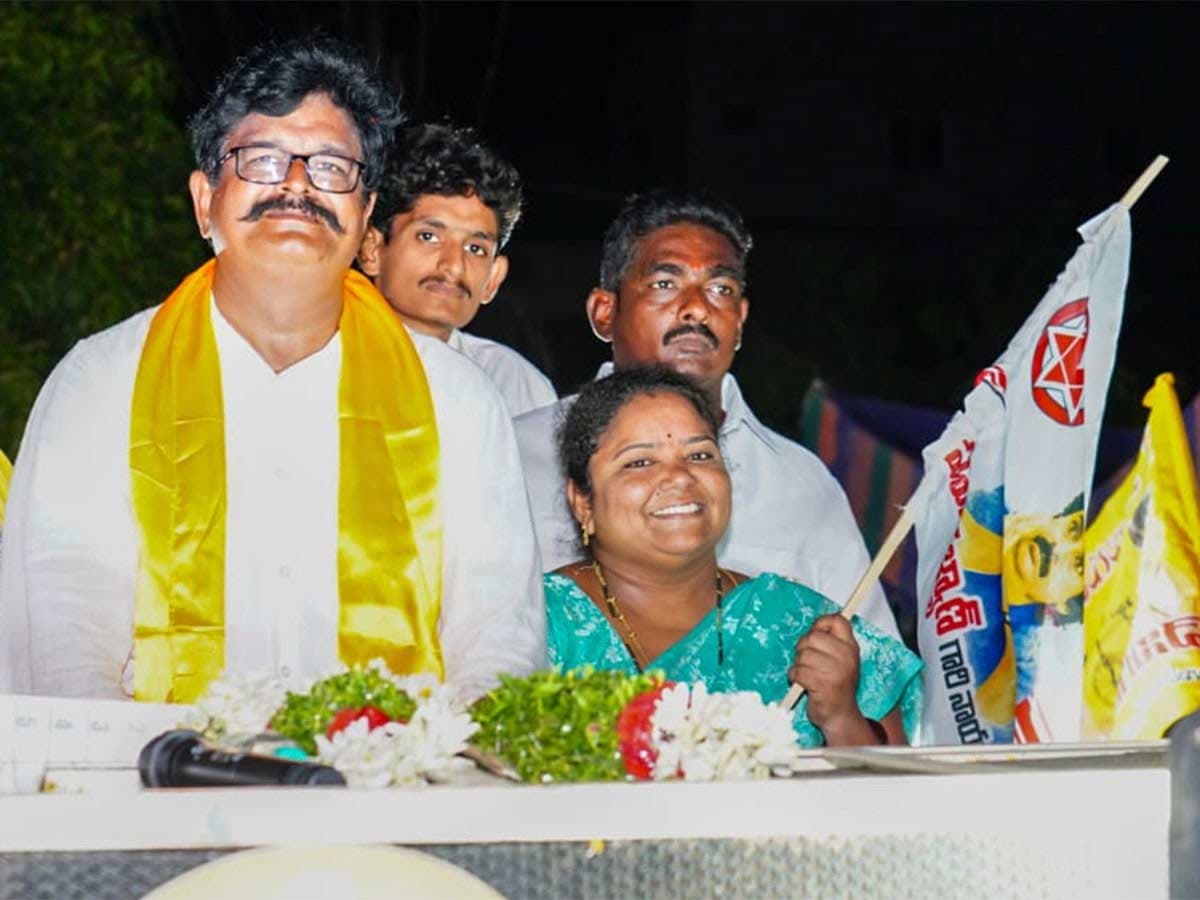 Kumari Aunty Backs TDP Alliance in Gudivada
