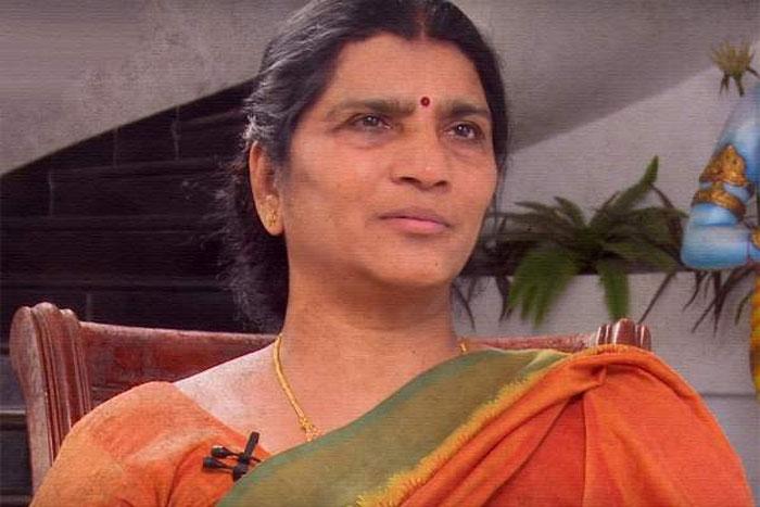 Lakshmi Parvathi Slams BJP and Pawan