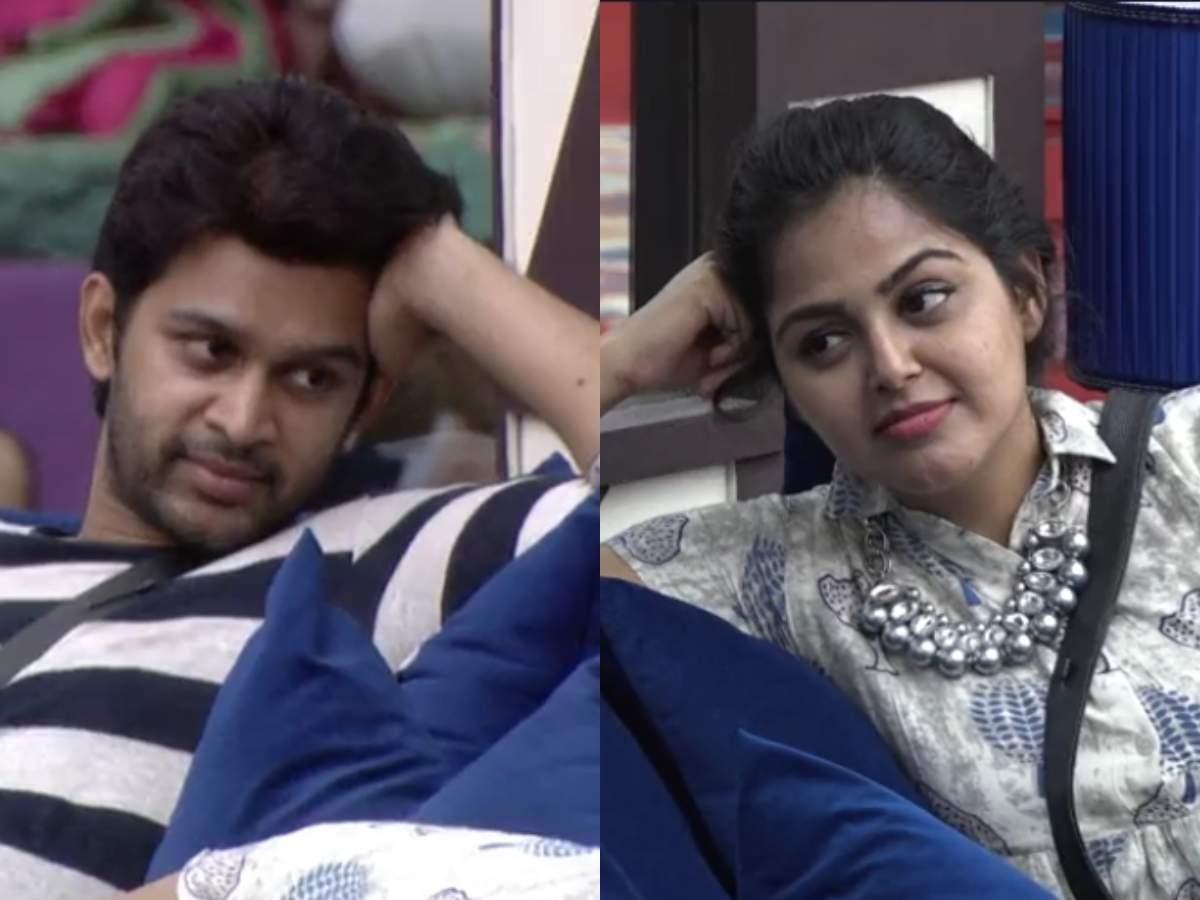 Leave Akhil .. Monal with Abhijit !!