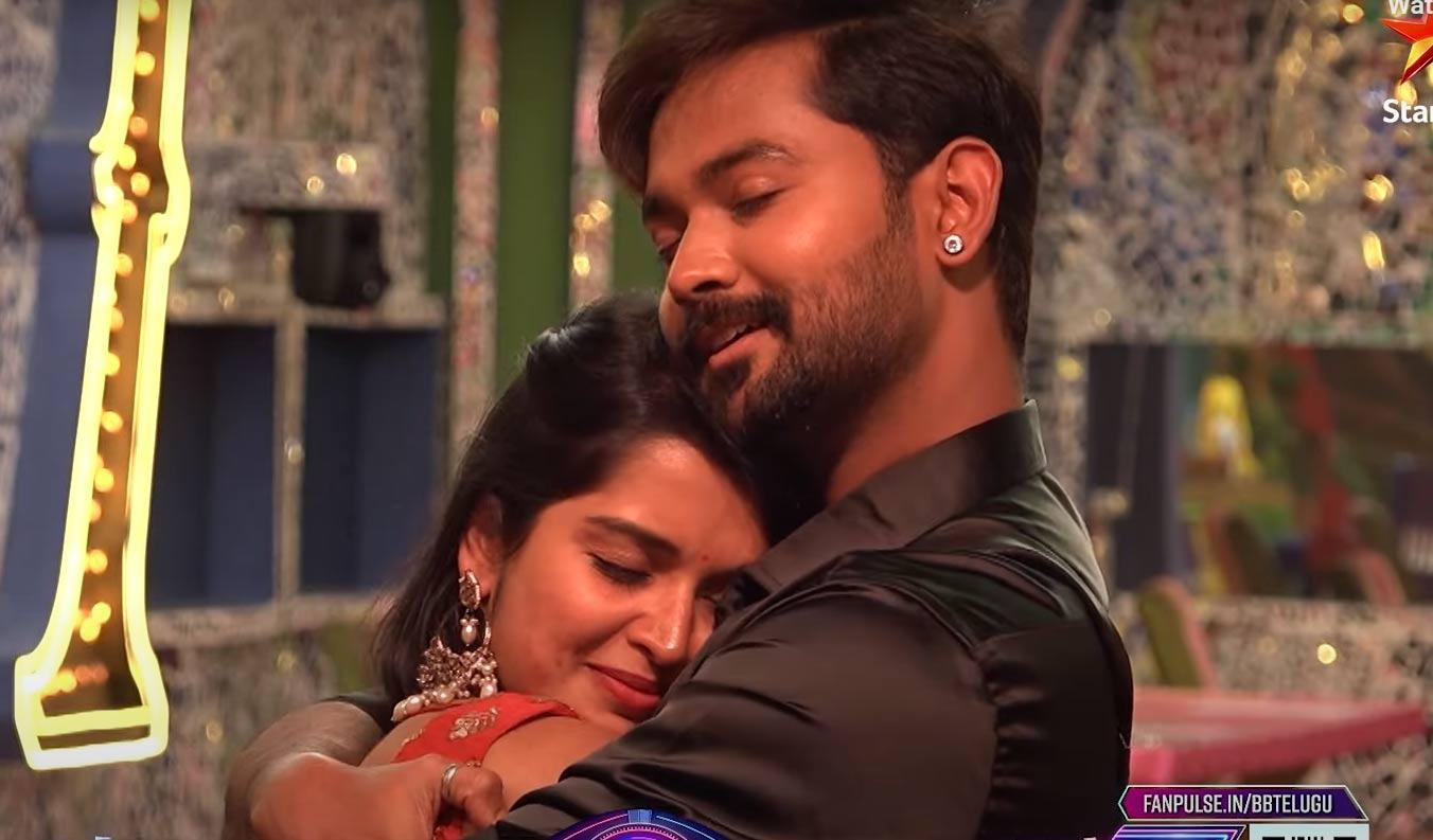 Love birds in the Bigg Boss house