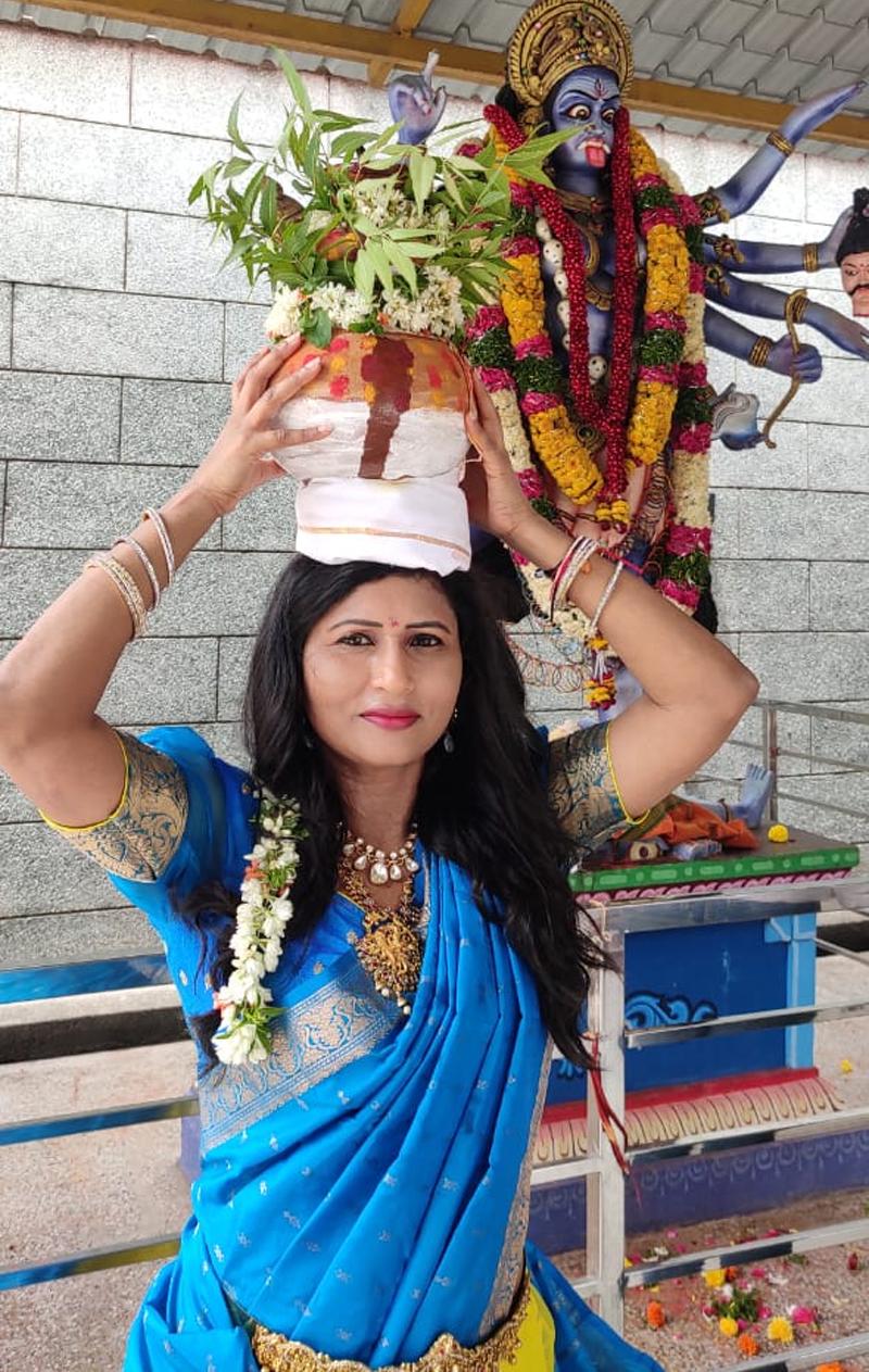  M4M heroine blessed by Kali Mata