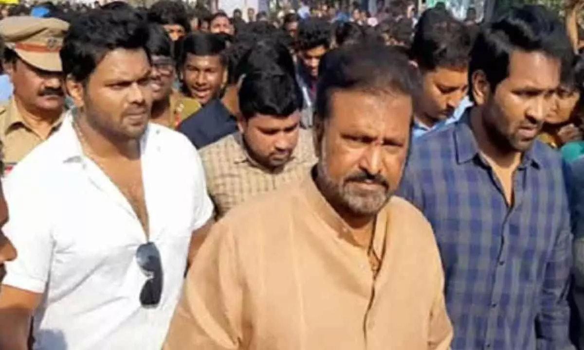 Manchu Mohan Babu and Vishnu to attend Tirupati Court today