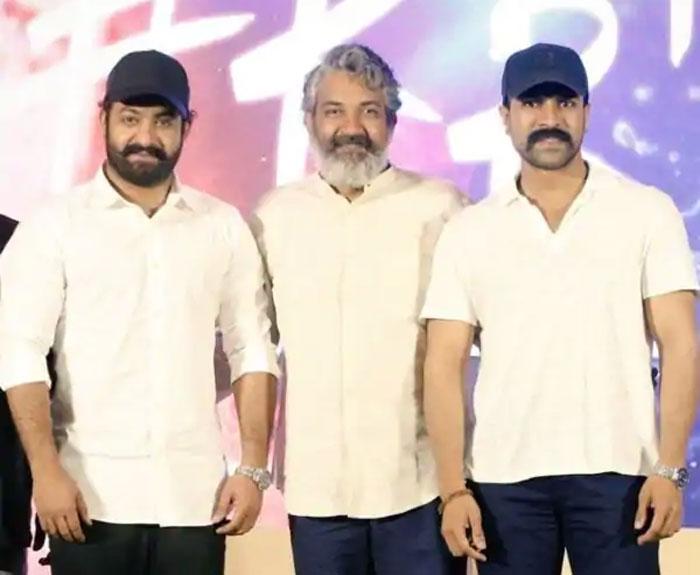 Mega and Nandamuri Fans Disappointed with Rajamouli Decision