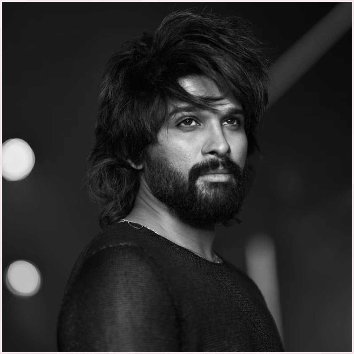 Mega fans fires on Allu fans 