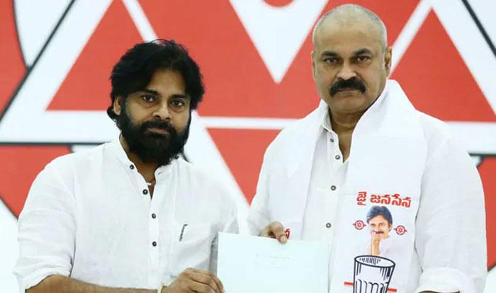 Mega Heroes Publicity for Janasena