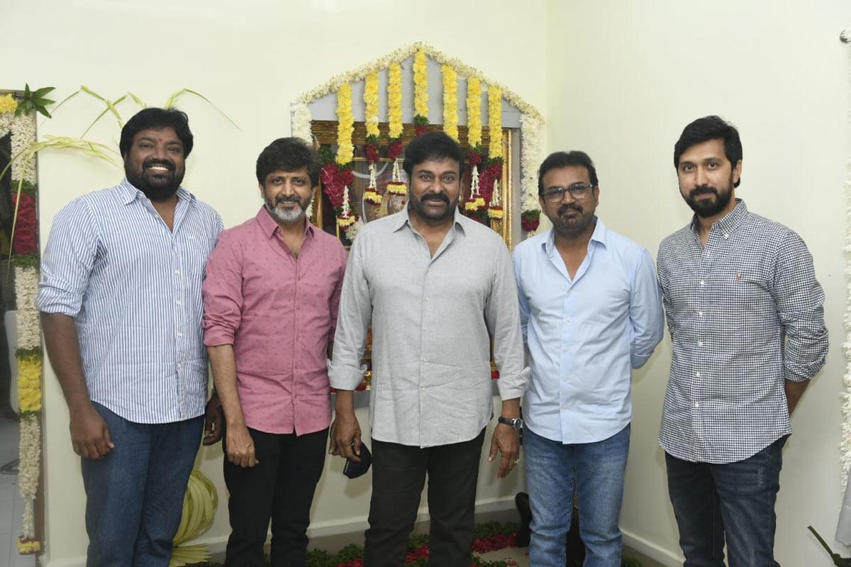 Megastar hits a four with just single tweet