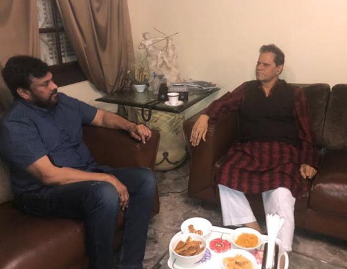 Megastar Visites Dr.T.Subbaramireddy