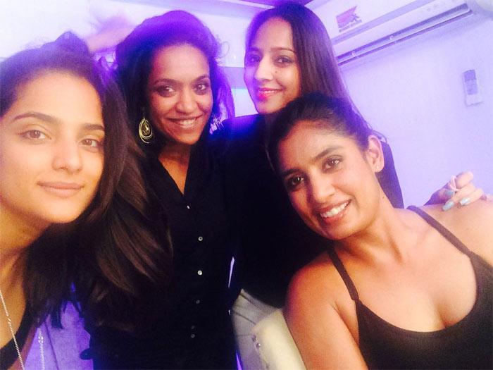 Mithali Raj indecent dress Controversy 