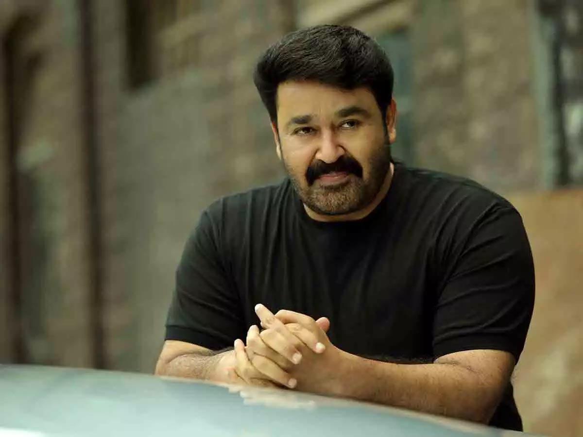Mohanlal is a fraud: Srinivasan
