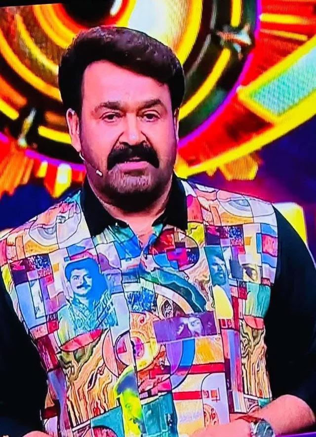  Mohanlal wears shirt with Mammootty pics