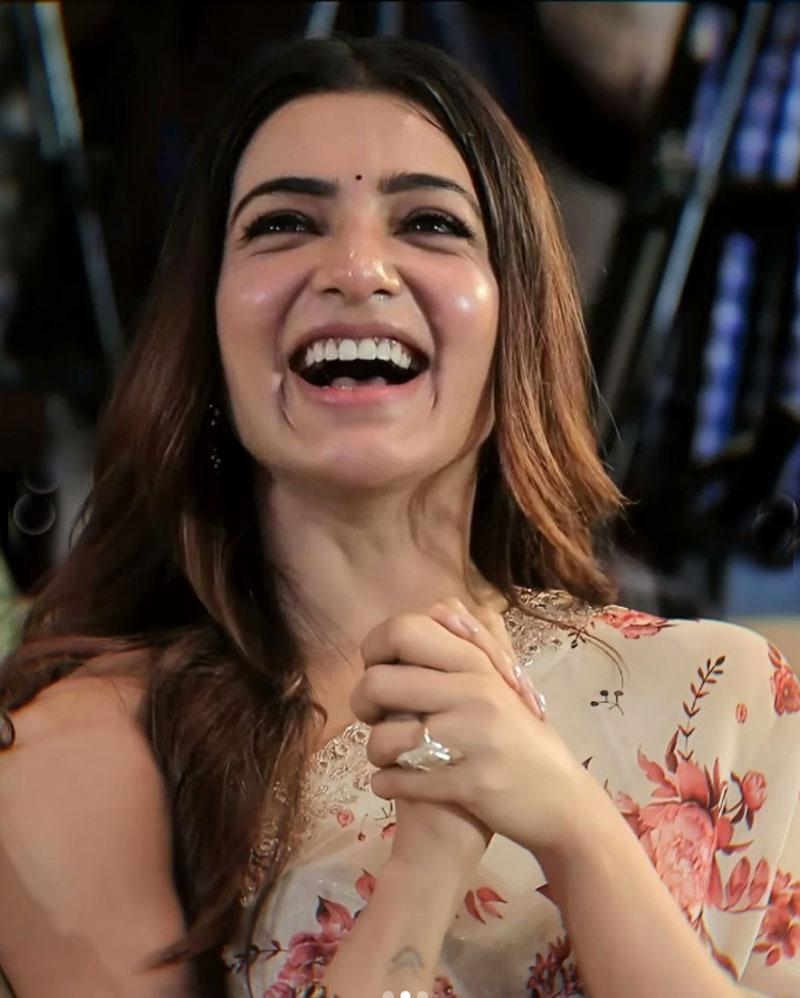 Most popular heroine Samantha
