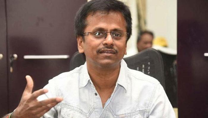 Murugadoss compromised For Sarkar Release
