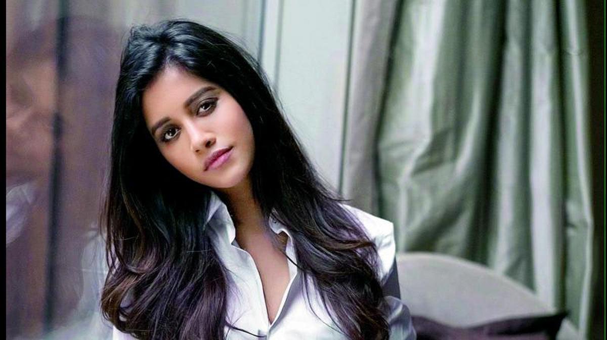 Nabha Natesh glamour Show In Alludu adhurs