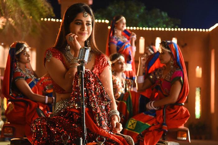 Nabha Natesh Ismart Shankar Look Released 