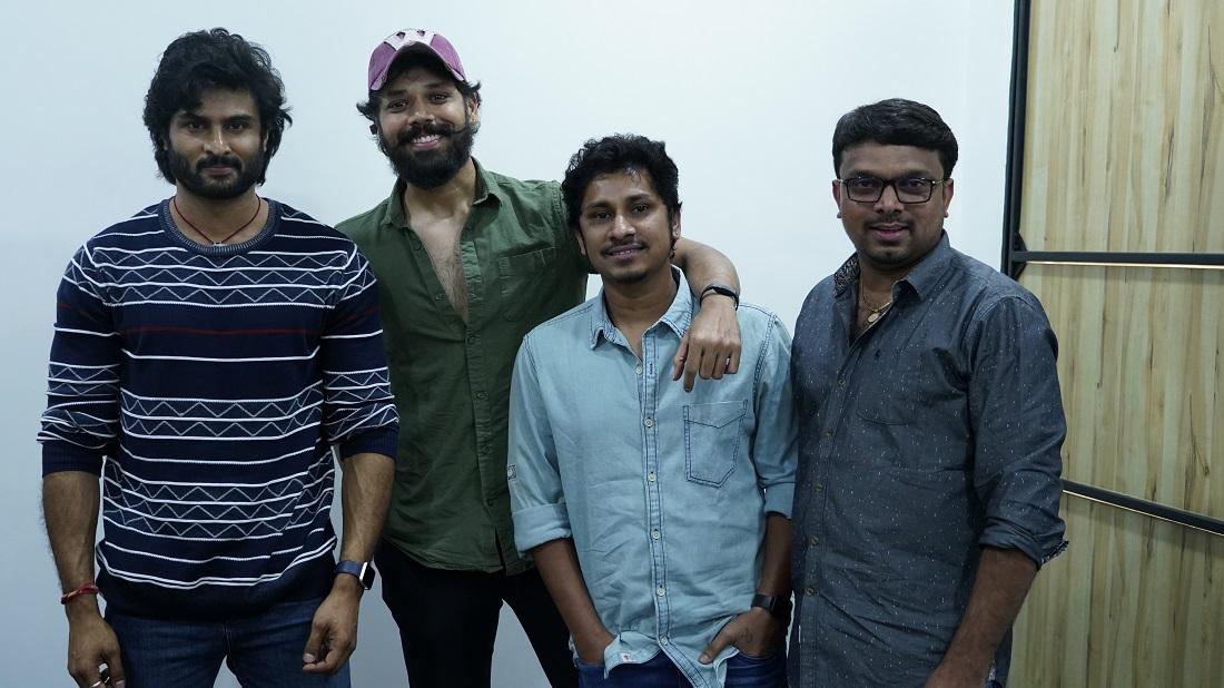 Nadikudi Railanti song from Bomma Blockbuster out now