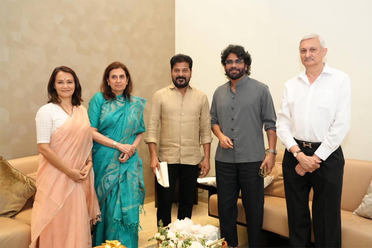 Nagarjuna invites Revanth Reddy to Akhil wedding