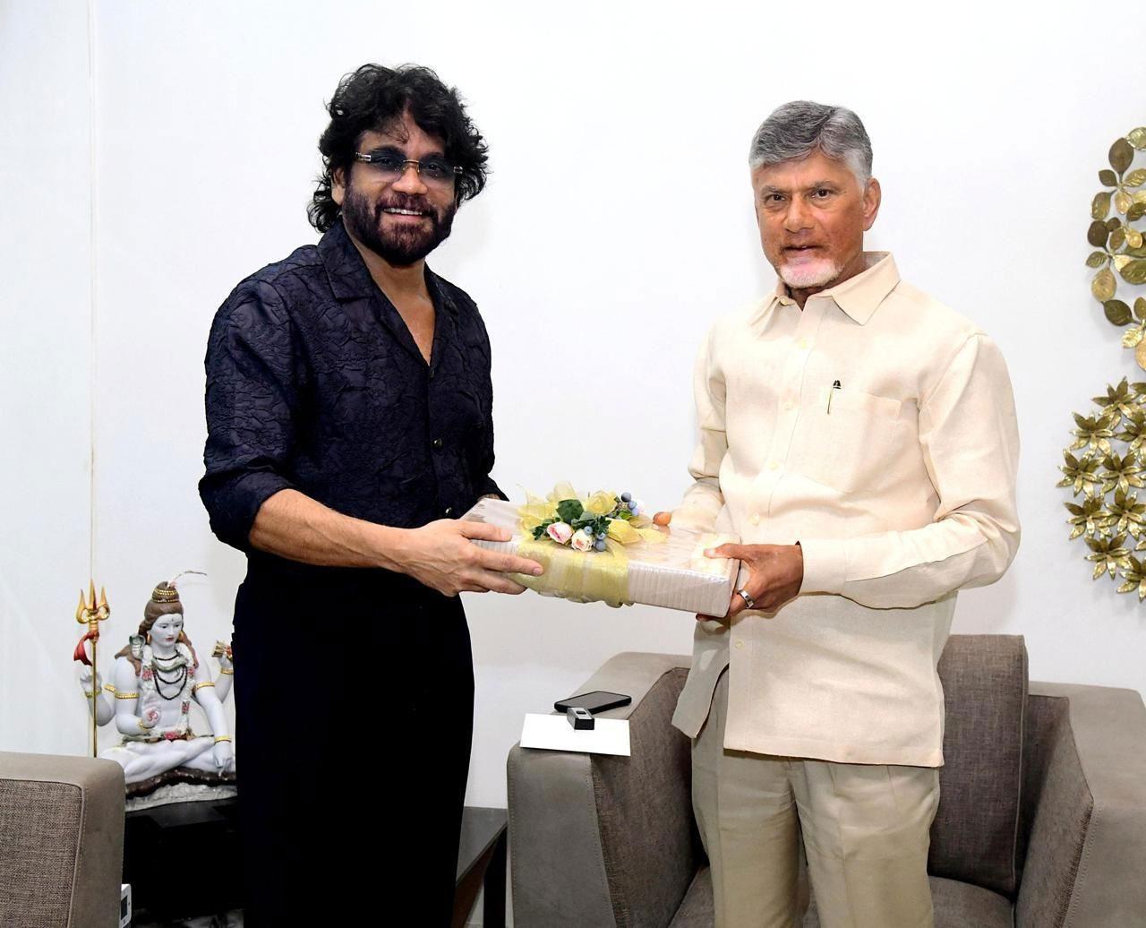 Nagarjuna met with AP CM Chandrababu 