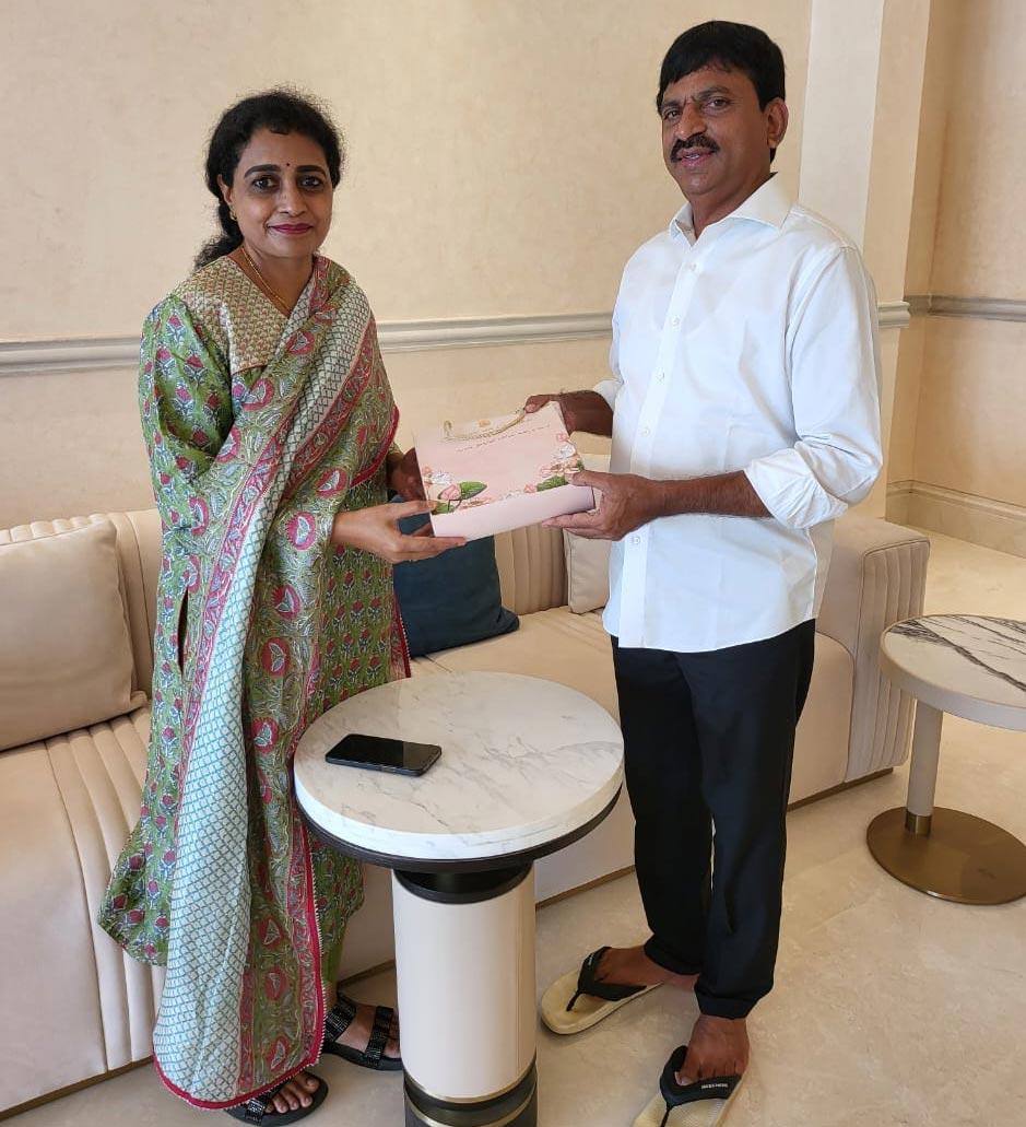 Nandamuri invitation to Ponguleti for their wedding