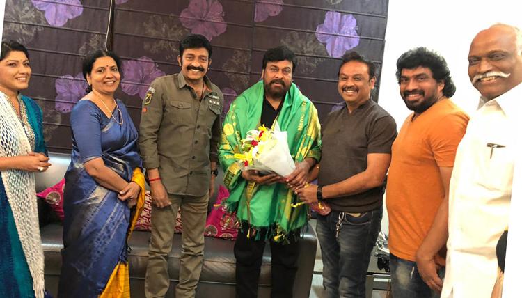 naresh panel hangama in chiru home