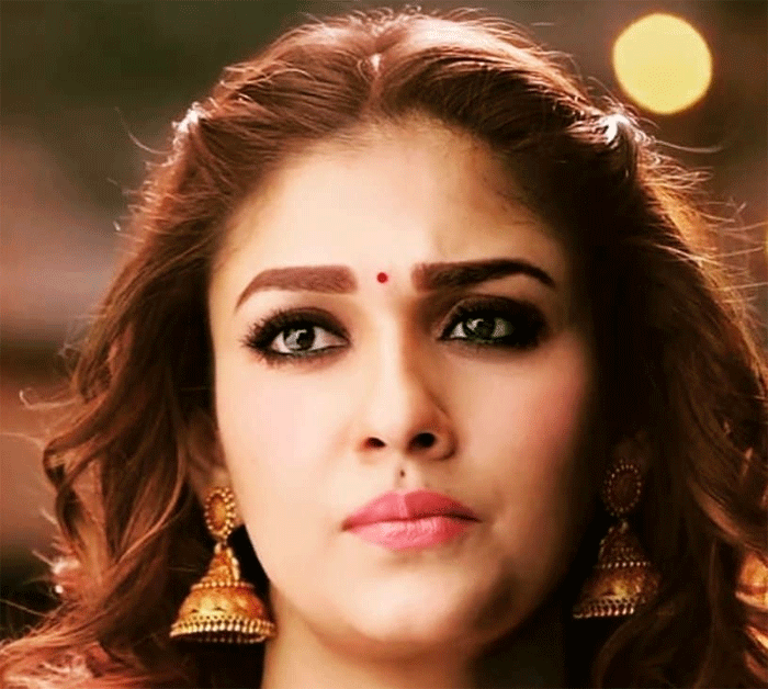 Nayanthara Angry on Sye Raa Unit