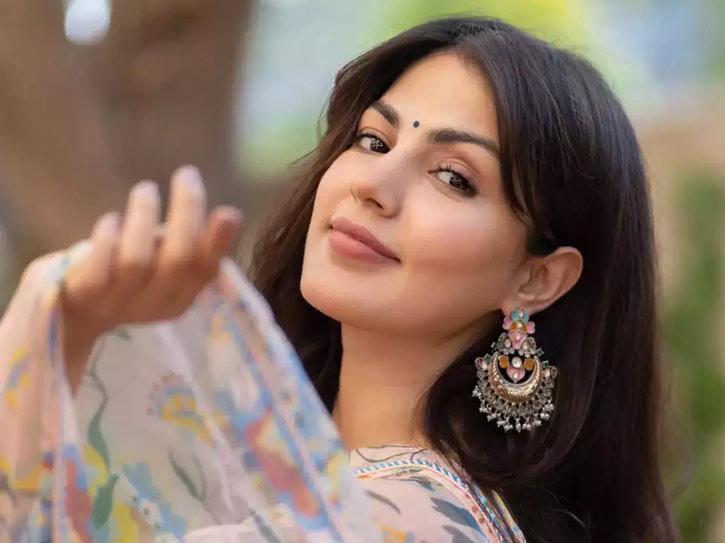 NCB charges Rhea Chakraborty with abetting Sushant Singh
